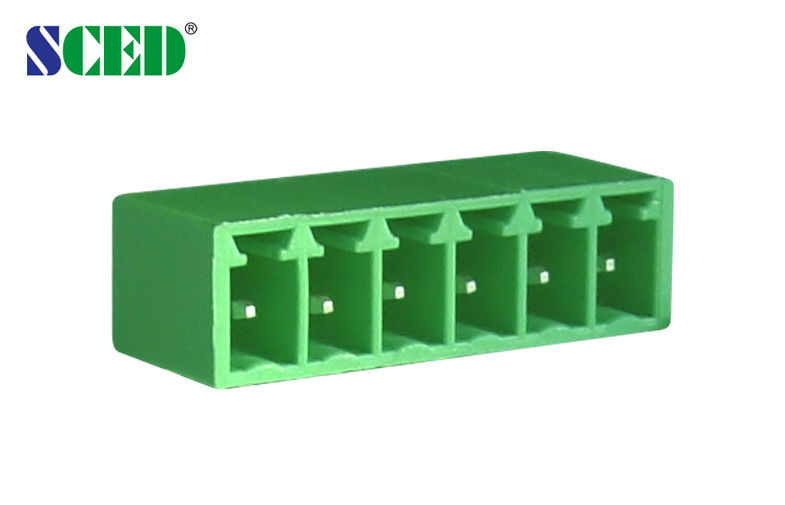 300V 8A PCB Male Plug In Terminal Block , Green Pluggable Terminal Blocks
