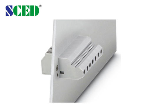 30A 300V ผ่านแผ่น PCB เครื่องเชื่อมตัวกระจกปลาย 8.1mm สําหรับการควบคุมอุตสาหกรรม